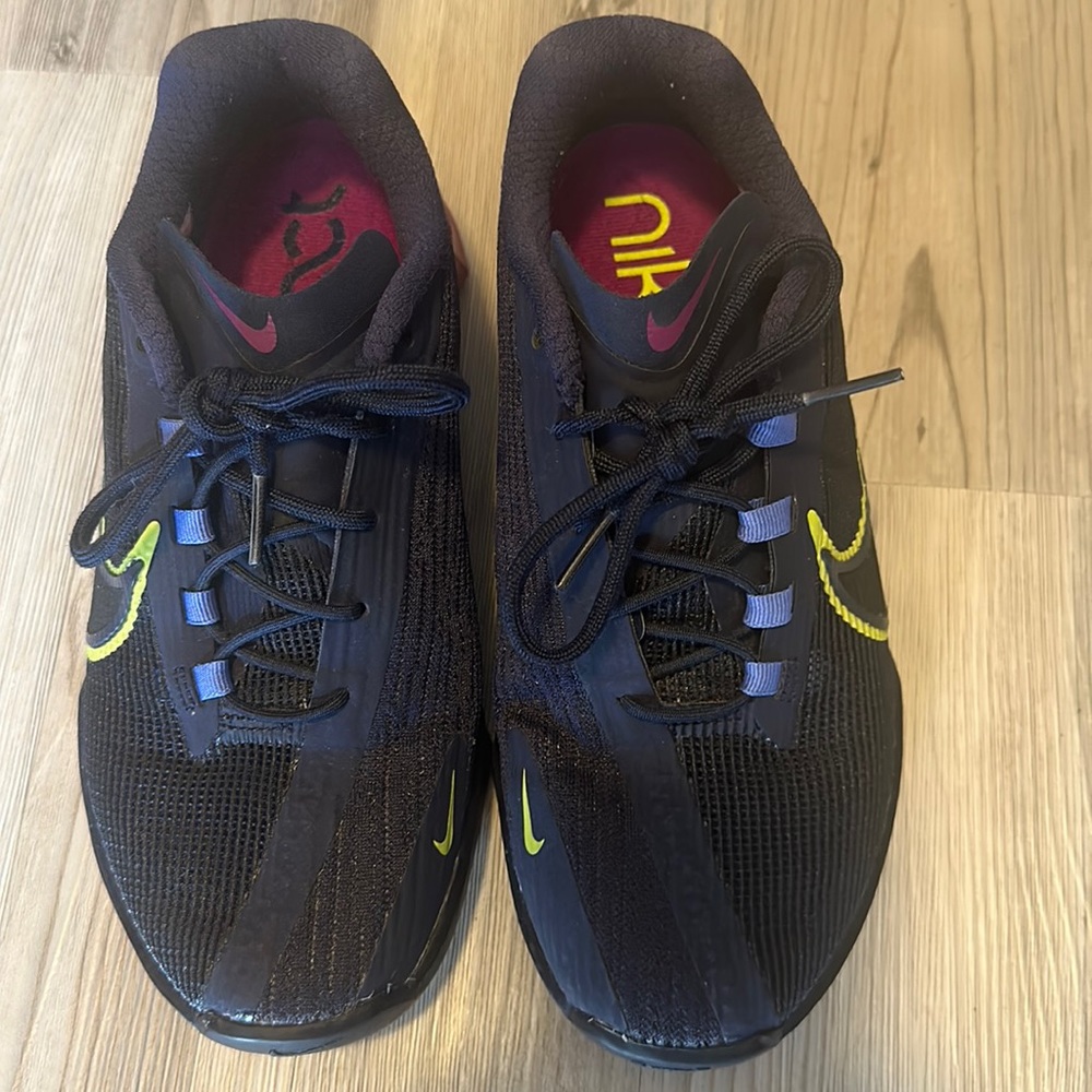 Nike react metcon training shoes